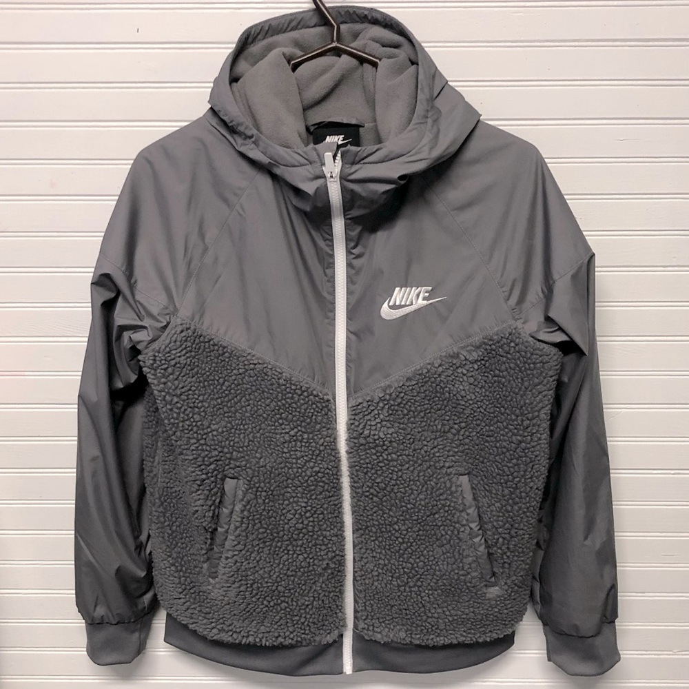Nike spring/fall jacket